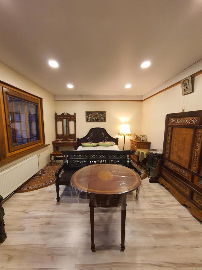 Pas Birute Hotel Kaunas Bagian luar foto