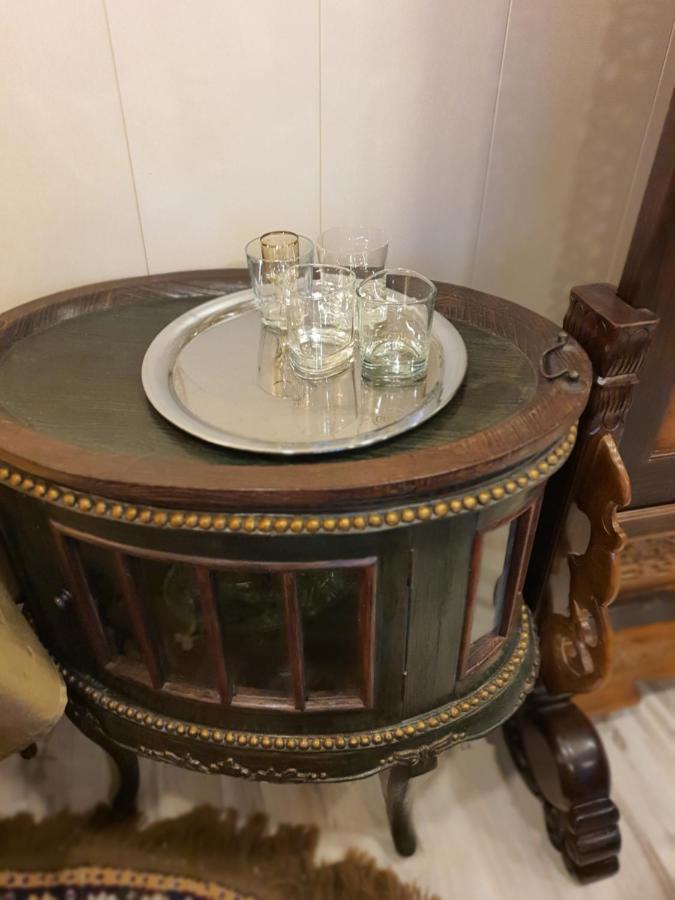 Pas Birute Hotel Kaunas Bagian luar foto