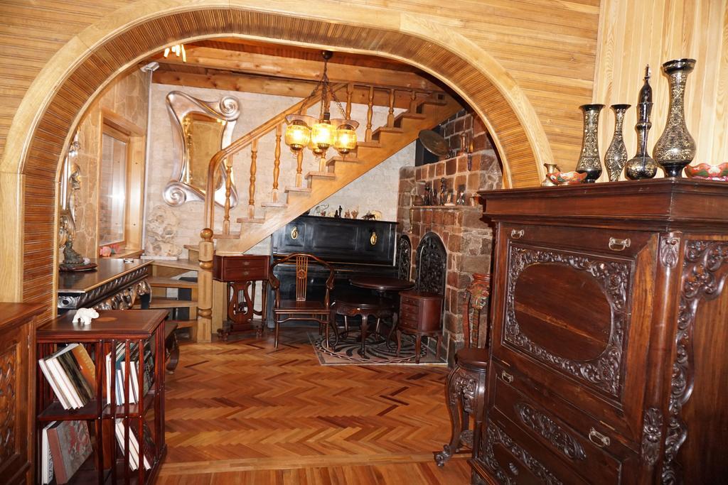 Pas Birute Hotel Kaunas Bagian luar foto